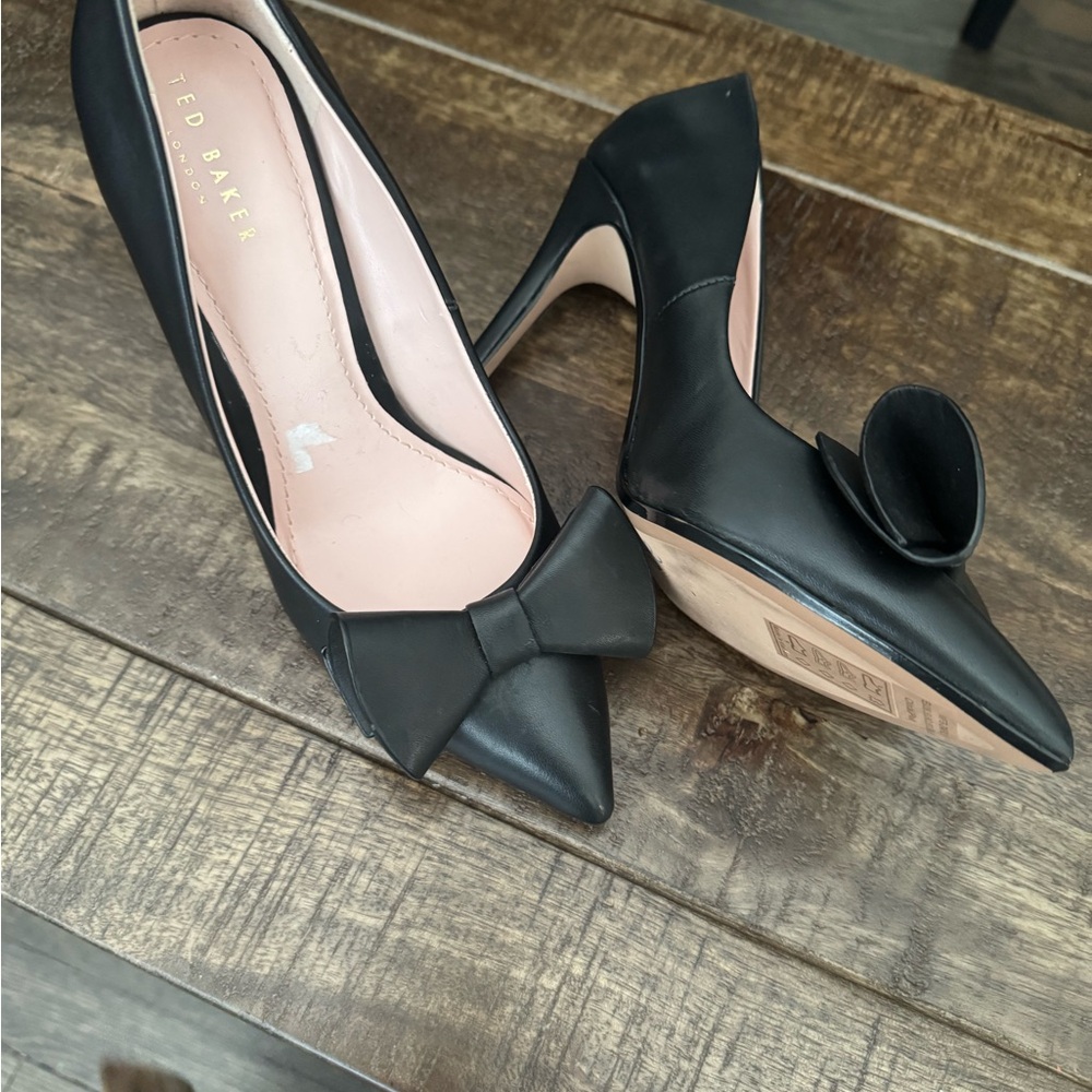 Ted Baker Black Bow Heels for Women - Picture 2 of 5